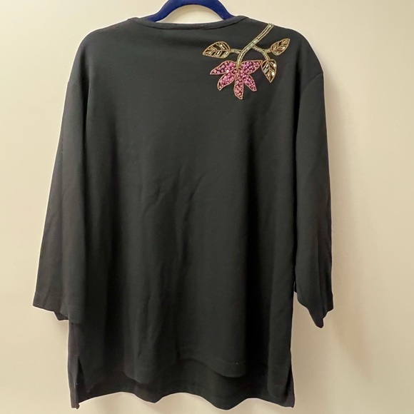 Quacker Factory Extremely Vintage Black embellished top good condition - Picture 3 of 5